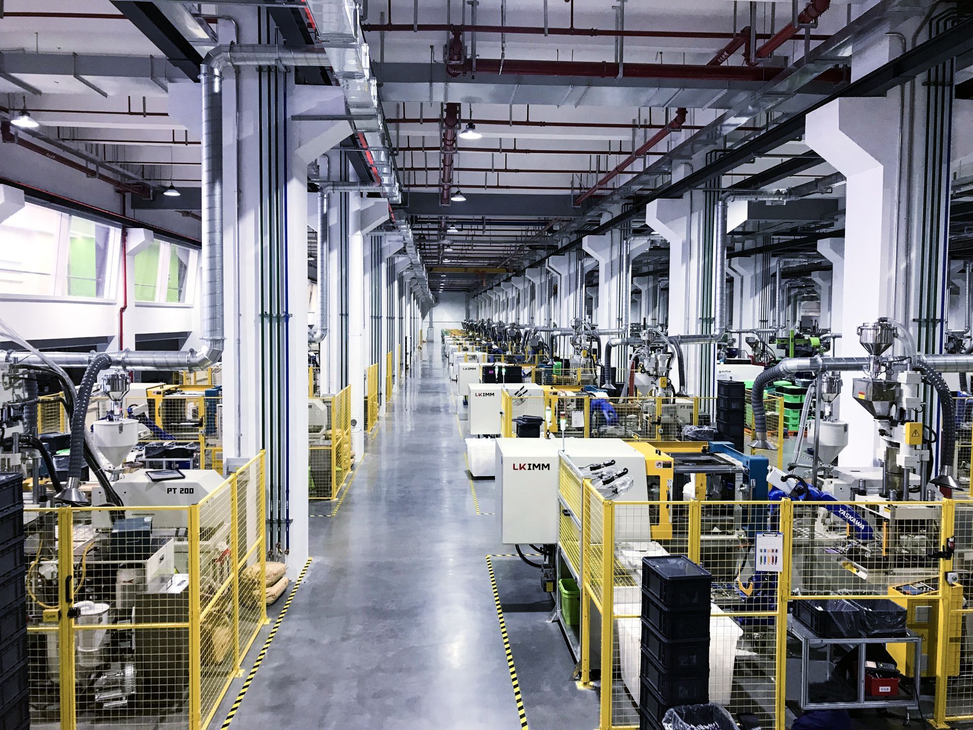 新材料 制造業“壓艙石”，筑牢工業“萬億之城”根基