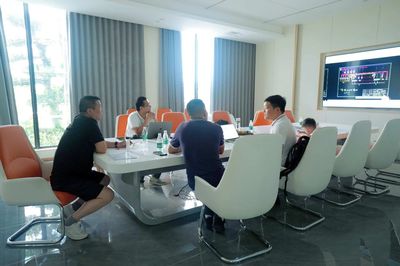 近日多家油墨、新材料和高科技類客戶,齊聚湖北瑯菱隨州基地現(xiàn)場(chǎng)實(shí)地考察!